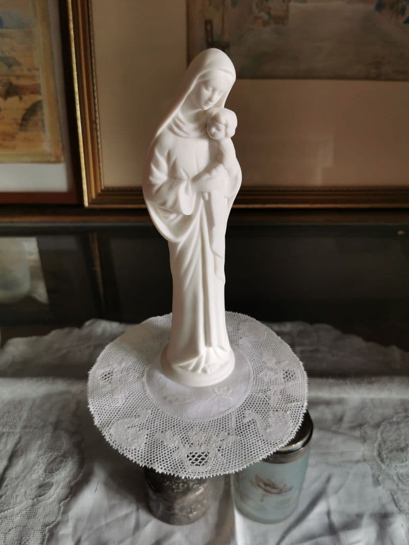 アンティーク ベルギー 蓮の花の蕾と葉の手刺繍 白鳥と水鉢のボビン