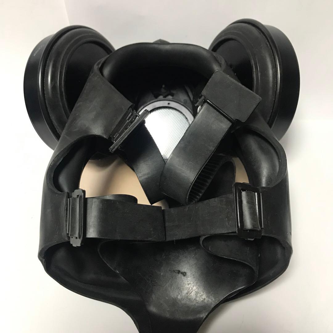 米軍 USNガスマスク&バック&曇り止め用缶計3個セット