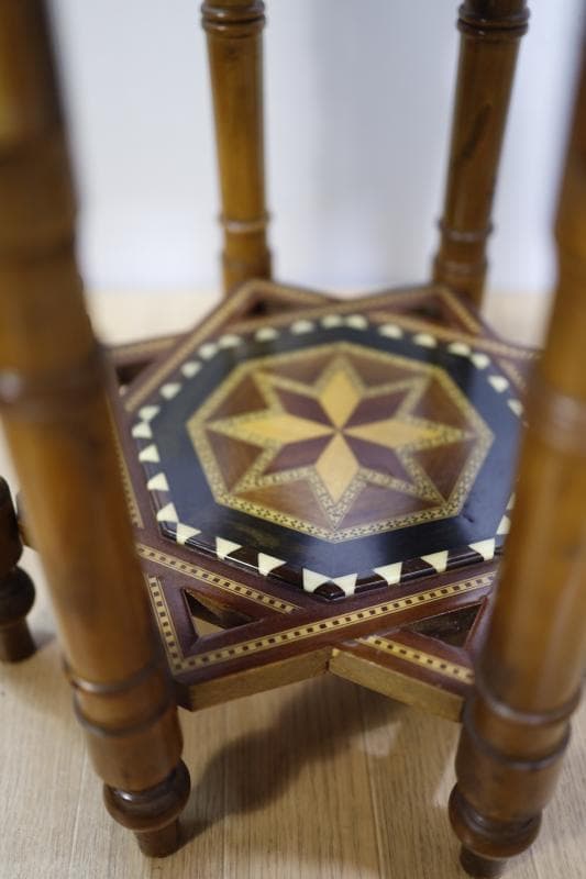 ◇象嵌寄木細工八角形アンティークテーブル・飾り台・サイドテーブル