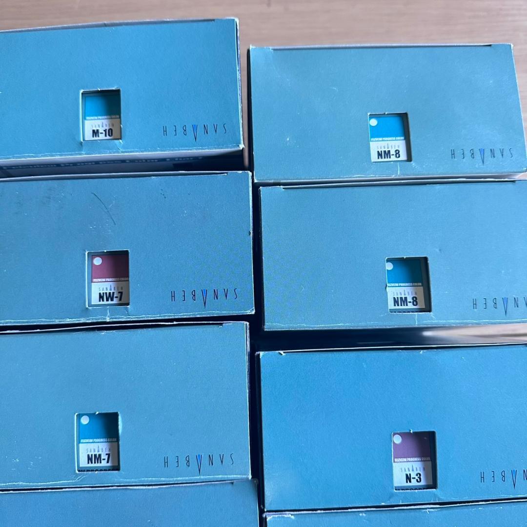 やじろべい イゴラ ロイヤル　カラー剤 126本　サナビ228本