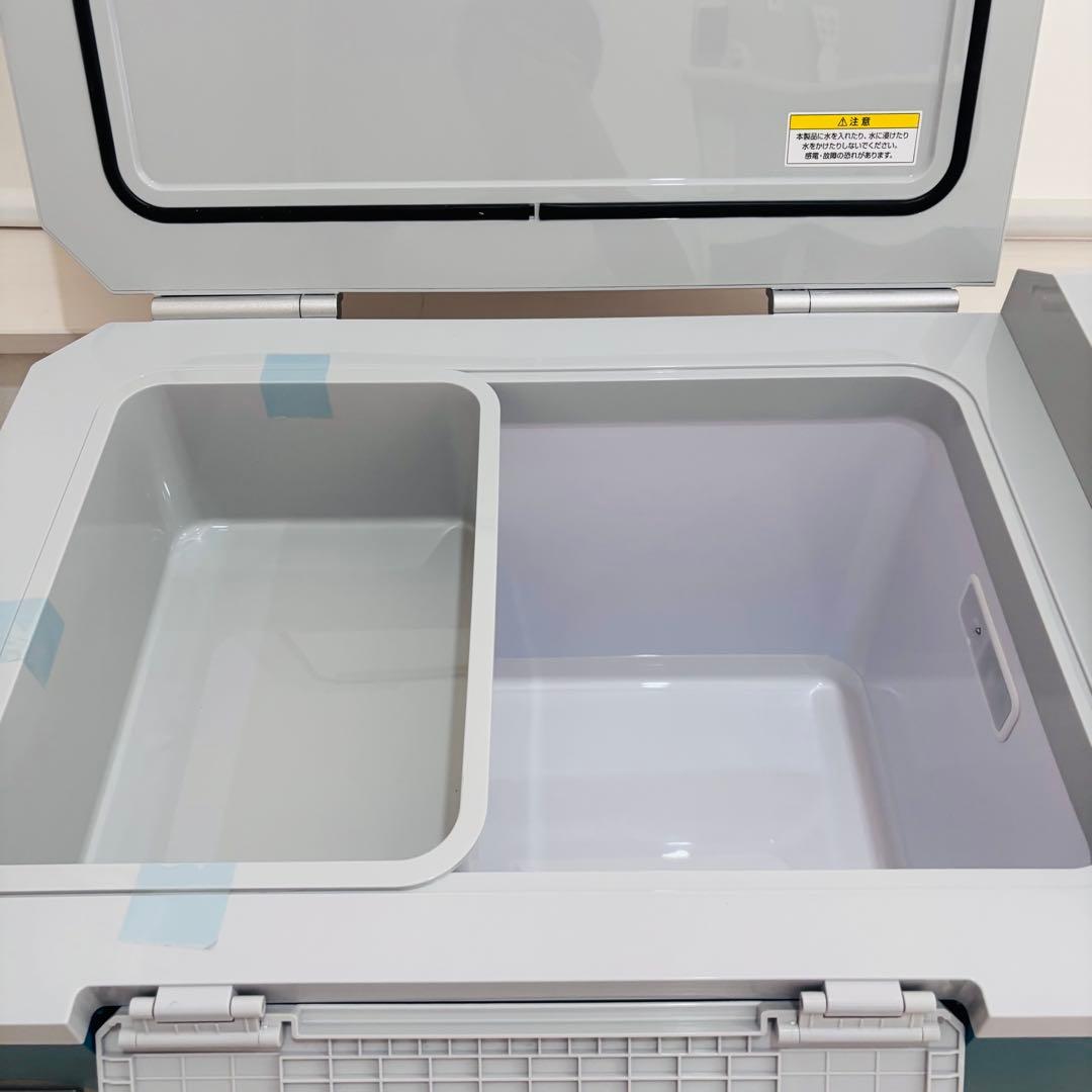 【極美品】makita 充電式保冷温庫　50L　CW002GZ