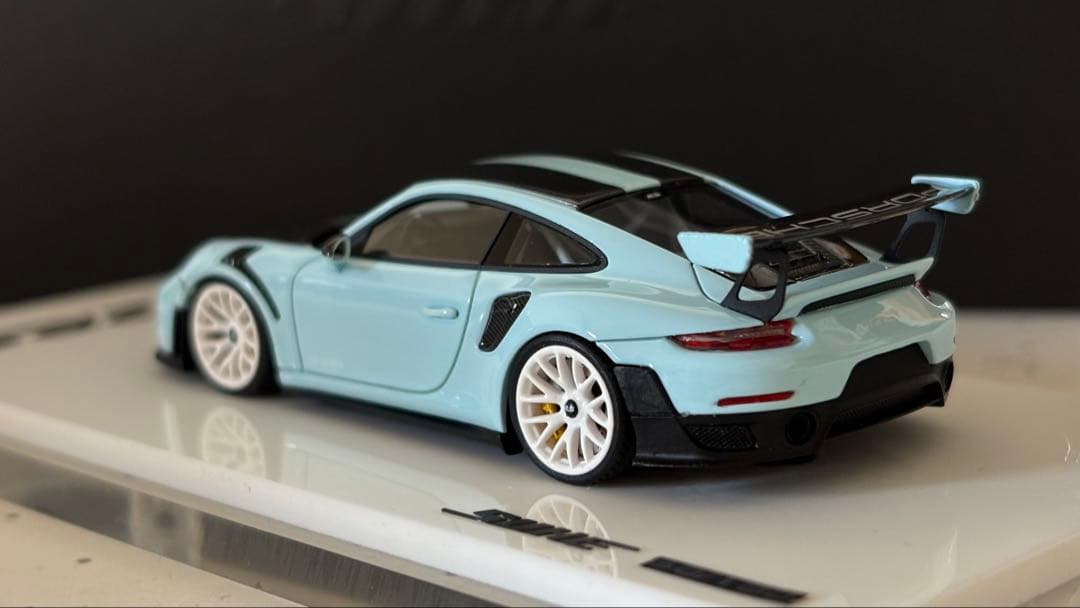 世界100台限定　suhe 1/64 ポルシェ　911 GT2RS ブルー