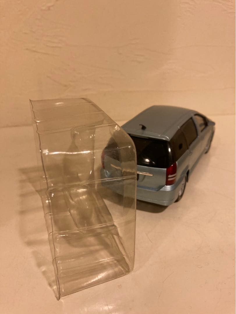 トヨタ ウィッシュ WISH　カラーサンプル　ミニカー　非売品　箱付き