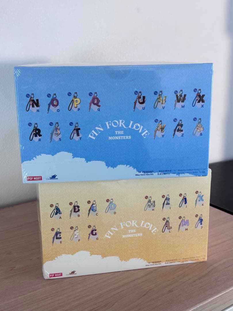 【新品未開封】ラブブ アルファベットペンダント2種セット