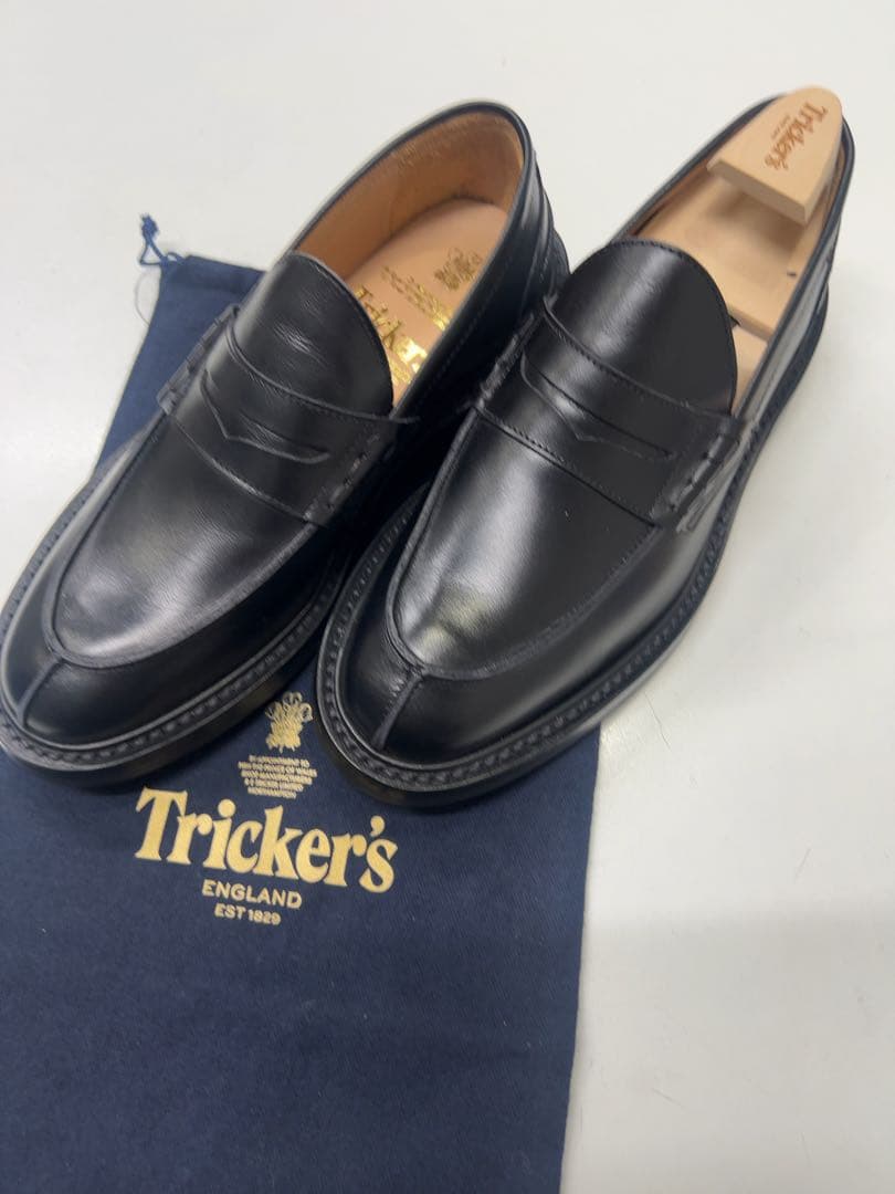 Tricker's James-J ブラック カーフレザー 24.5cm