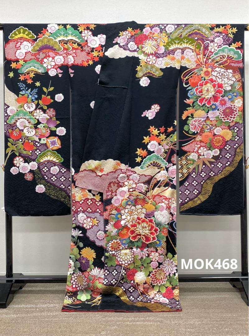 振袖 仮絵羽 金駒 金彩 紋意匠 正絹 未仕立て品 八掛付き