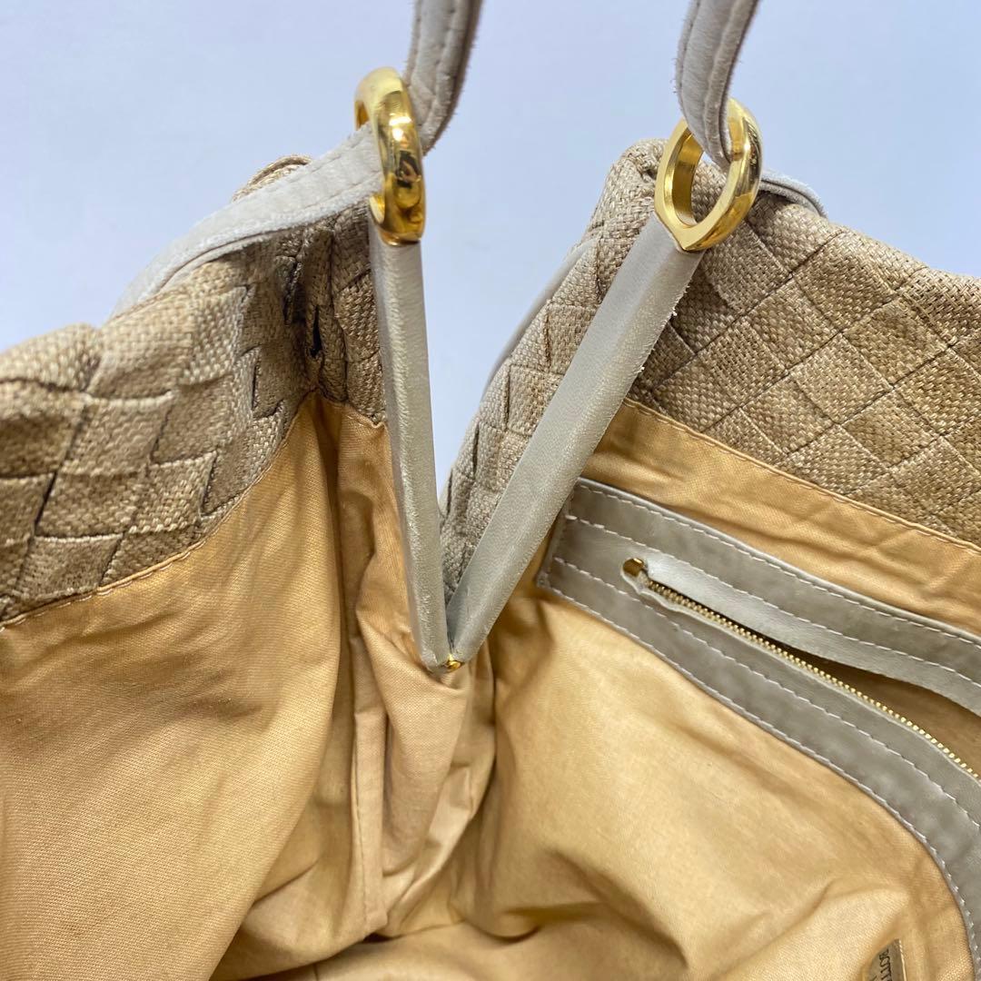 ボッテガヴェネタ イントレチャート ショルダーバッグ 麻生地 キャンバス