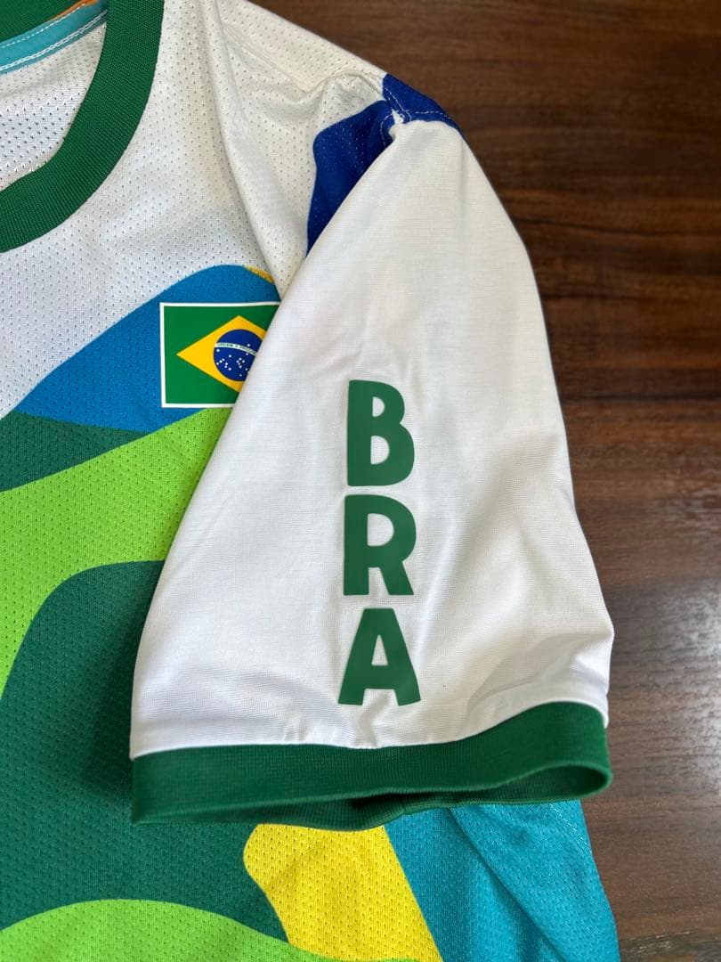 ランギ‼️ナイキ（ブラジル代表スケートボード ）　Tシャツ　 Mサイズ