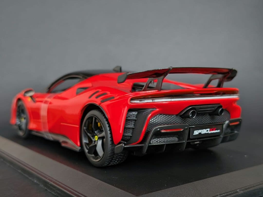 ミニカー Bburago 1/18 FERRARI SF90 XX Stradale
