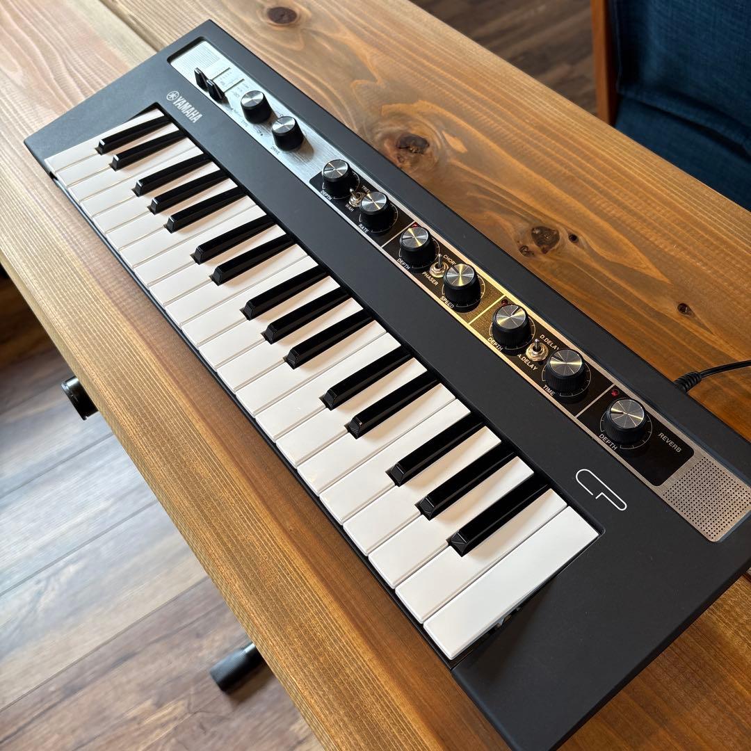 Yamaha reface CP 37キーボード サスティンペダル付き｜Yamaha reface