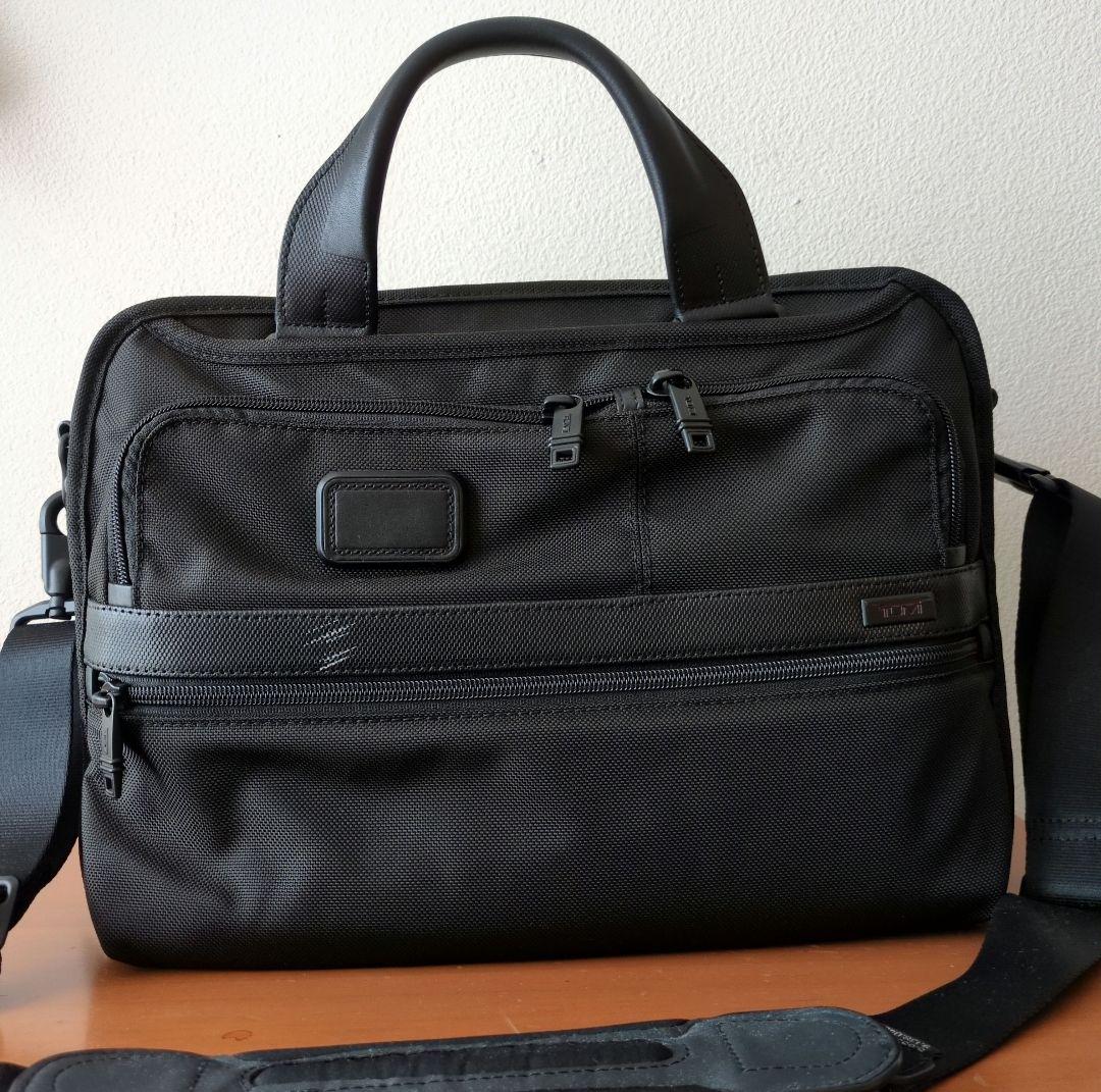 TUMI エクスパンダブル ビジネスバッグ ブラック