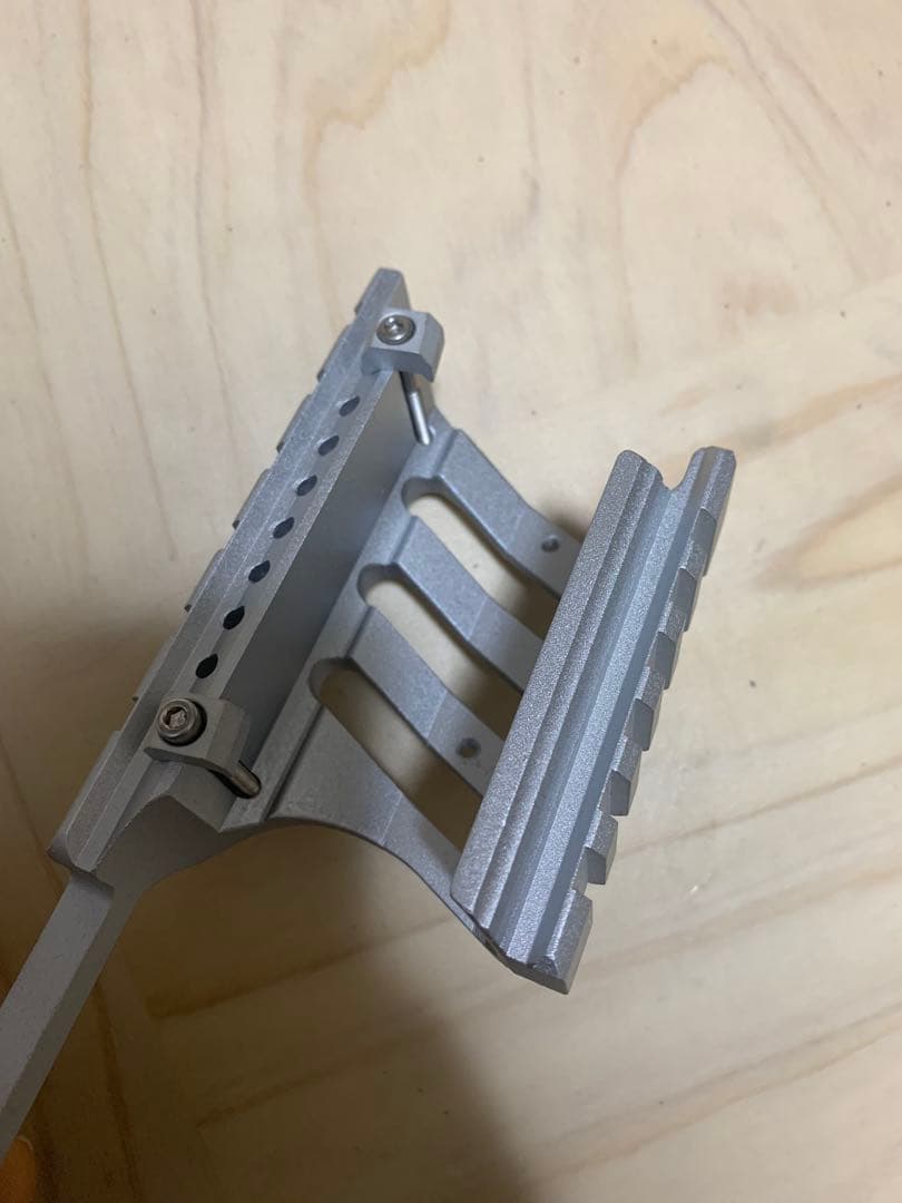 東京マルイ D.E デザートイーグル 50AE用マウントベース シルバー