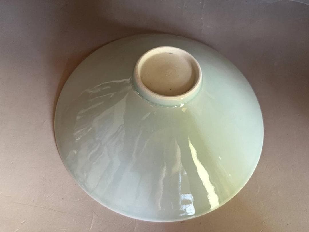 鉢 中国名瓦 青磁平鉢 景徳鎮 人物絵 平茶碗 古玩 唐物