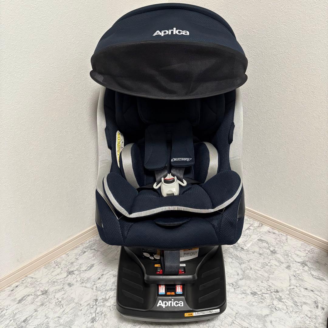 超美品✨丸洗い済み✨清潔✨アップリカ クルリラ シートベルト ISOFIX 両用
