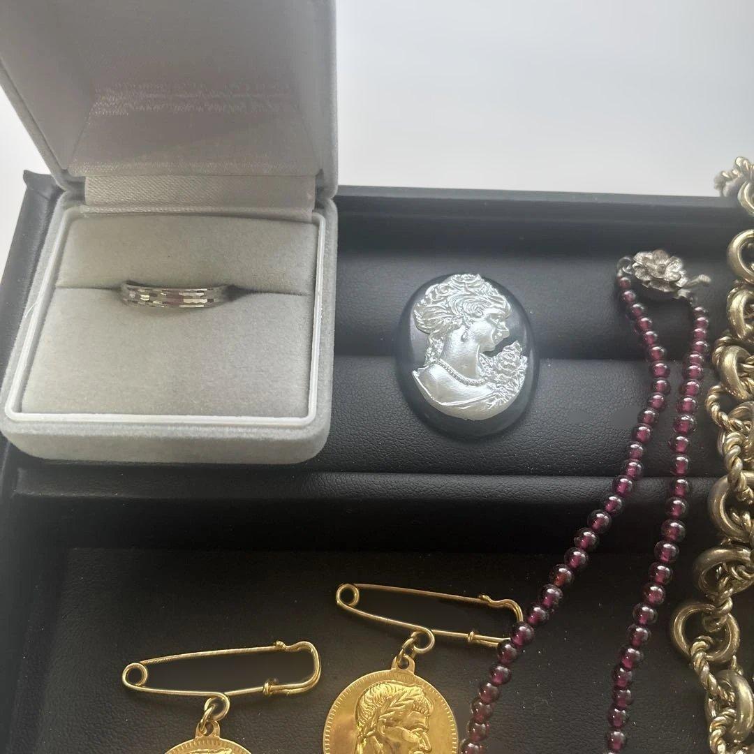 遺品整理・生前整理品］ネックレスセット カメオ 指輪 ブローチ