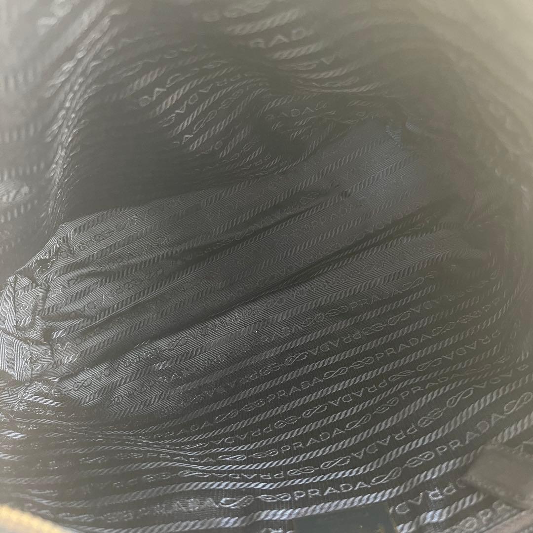 プラダ ダブルチェーン キルティング ショルダーバッグ ナイロン 三角ロゴ