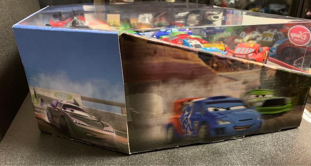 カーズ　ダイキャストカー 22台セット