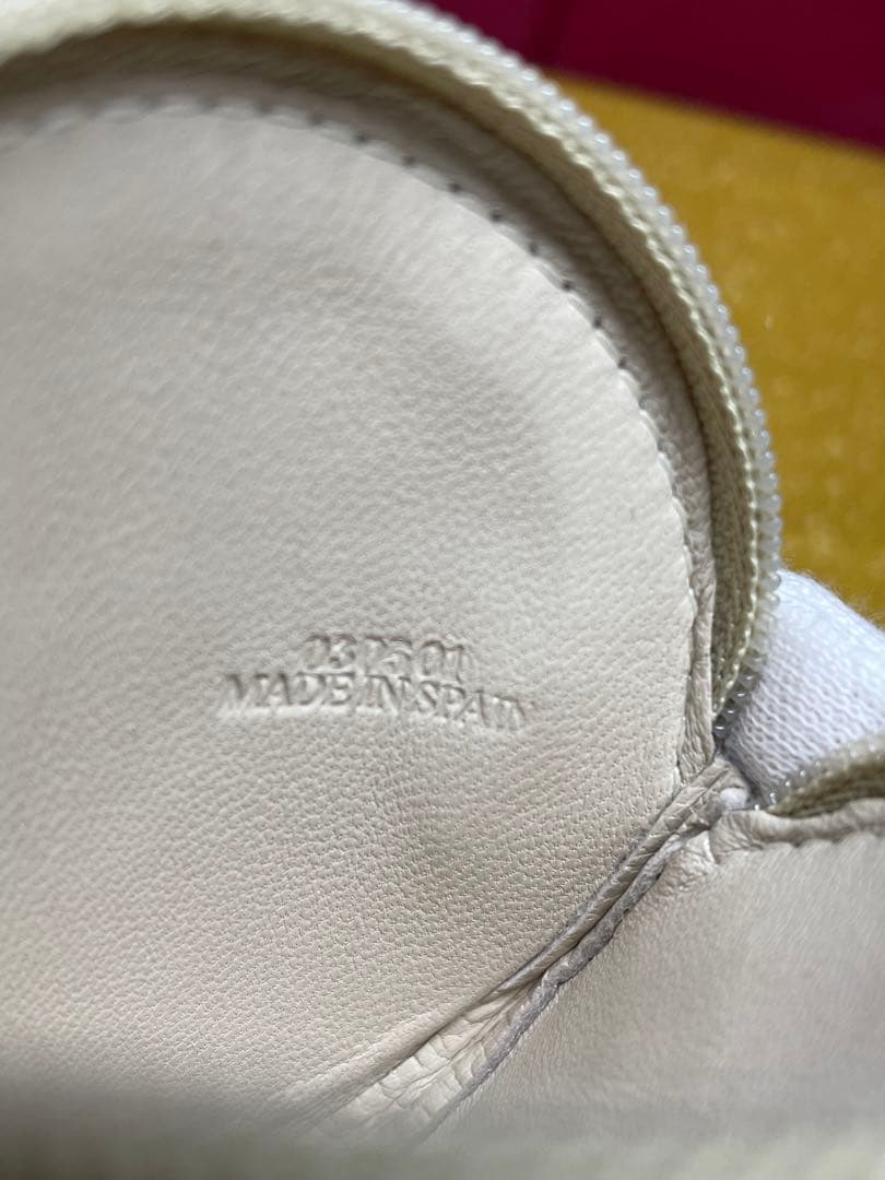 【新品未使用】ロエベ LOEWE アナグラム レザー ケース ラ