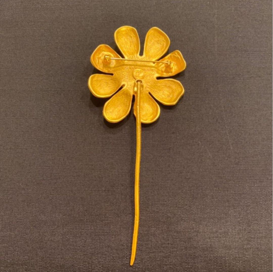 KARL LAGERFELD ヴィンテージ ブローチ