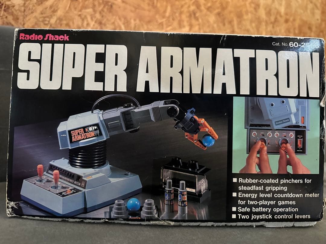 激レア！　アームトロン 海外版　（Radio Shack版）