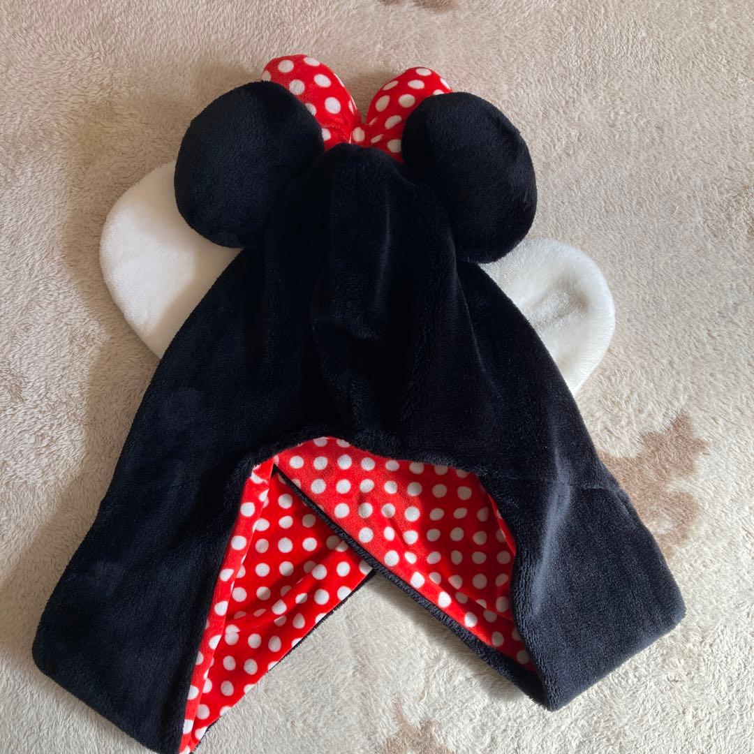y*a様 ディズニー　マフラーキャップ　ミニー