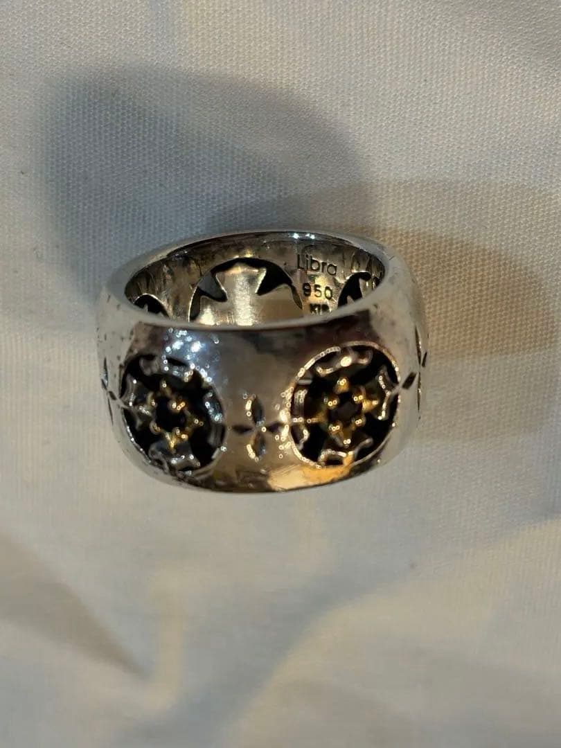 k18 サファイア5面透かし加工シルバー950ピンキーリング7号