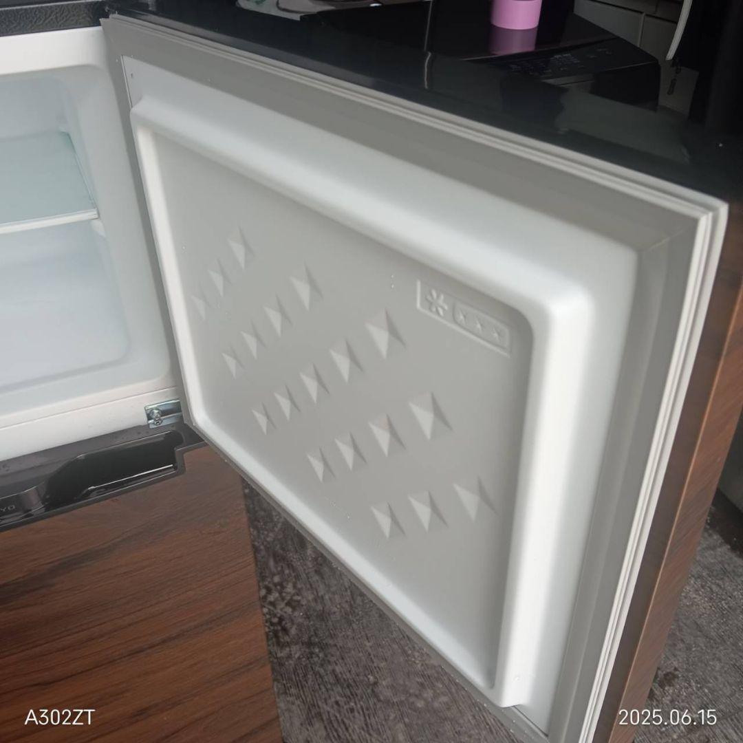 1969設置まで対応　木目デザイン　冷蔵庫　人気モデル