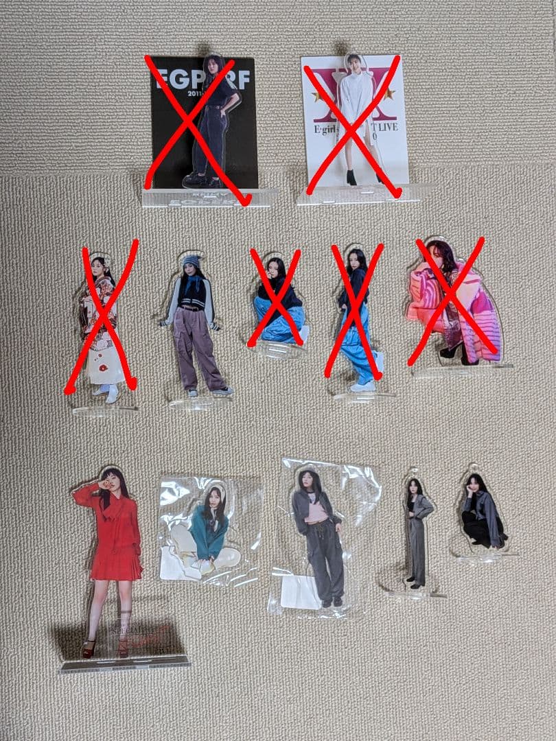 鷲尾伶菜　アクリルスタンド 💐 ／ グッズ紹介 ＼ アクリルスタンド ▽サイズ W120×H145×3(厚)mm