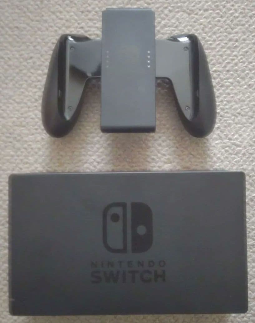 【美品】Nintendo Switch 本体 SDカード128GB・保護カバー付