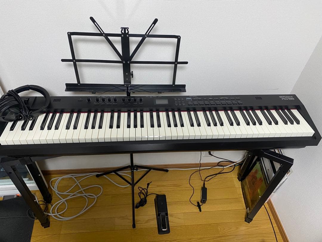 ROLAND RD-88 譜面台 ペダル ヘッドホン セット