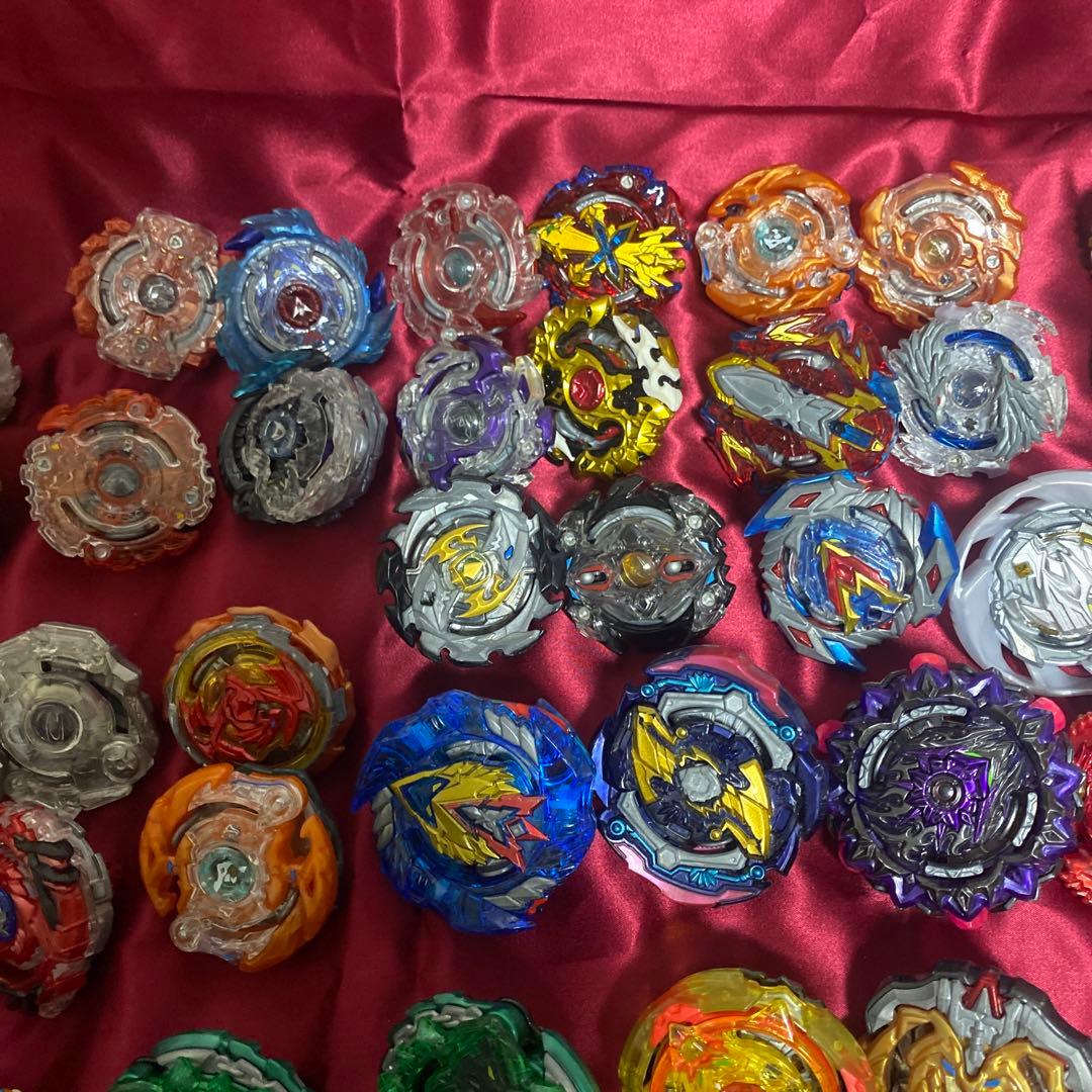 ベイブレードバースト　まとめ売り　45個　おまけあり