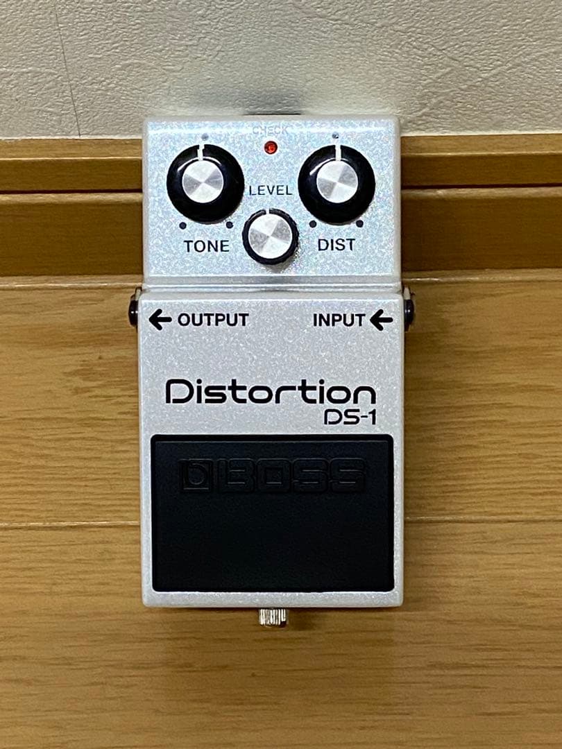 BOSS Distortion DS-1WHパールホワイト限定品 - メルカリ