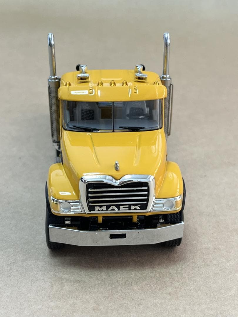 WSI MACK GRANITE 8×4　1/50