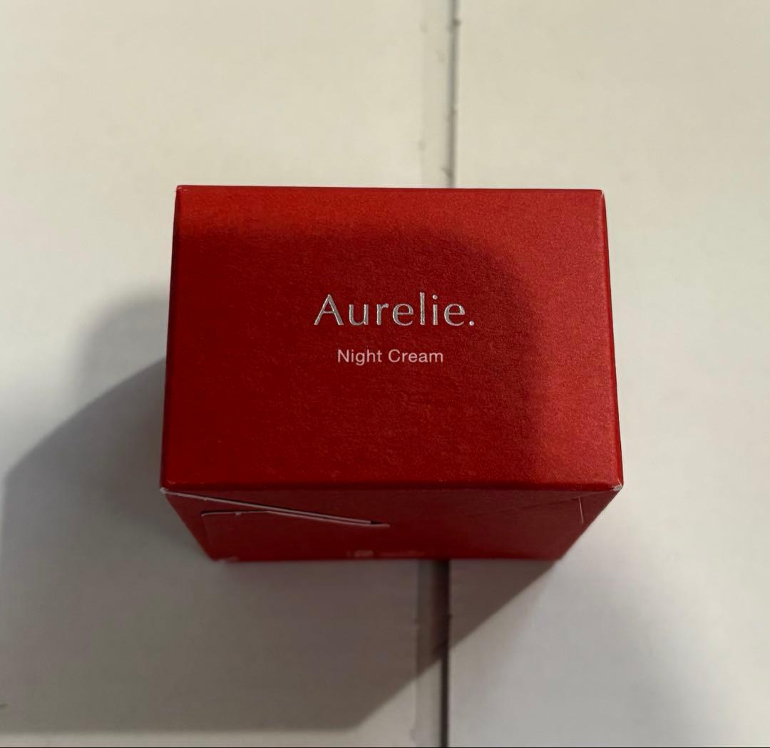 Aurelieプレミアム集中ケア 5点セット とナイトクリーム1点