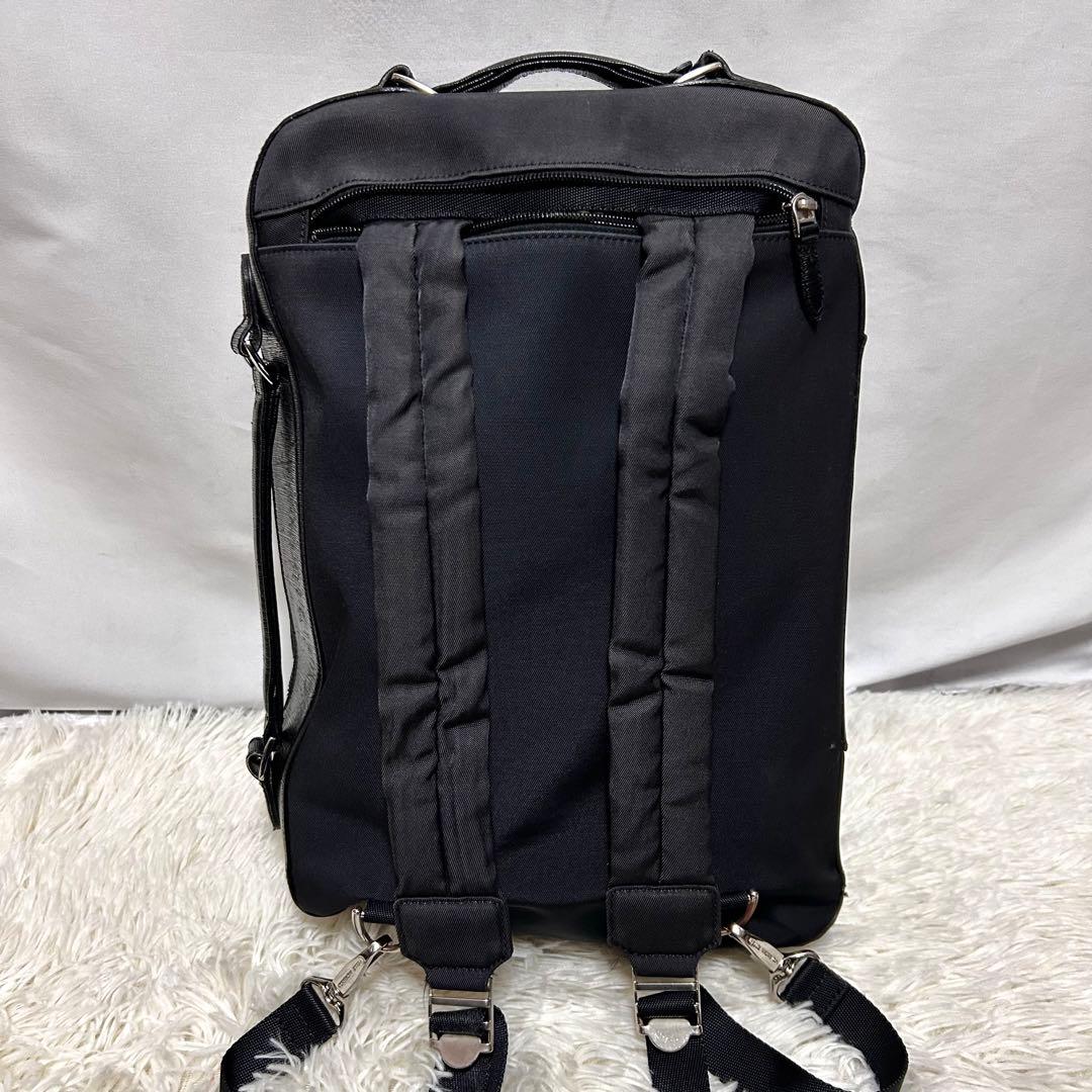 ペレモルビダ　リュック　ブリーフケース　ブラック　サフィアーノレザー　3way