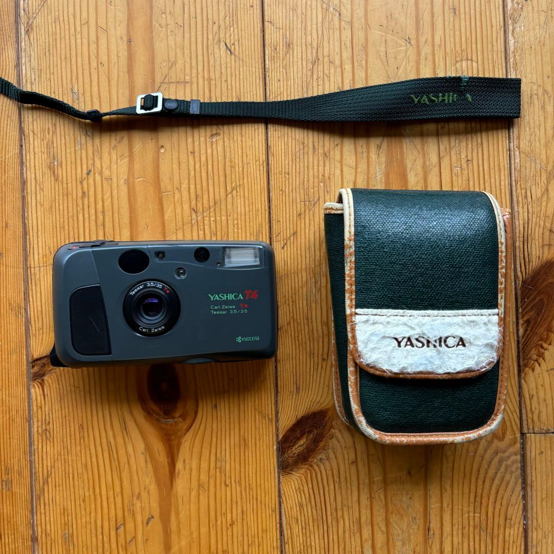 YASHICA T4 KYOCERA TESSAR 3.5/35 T* ヤシカ