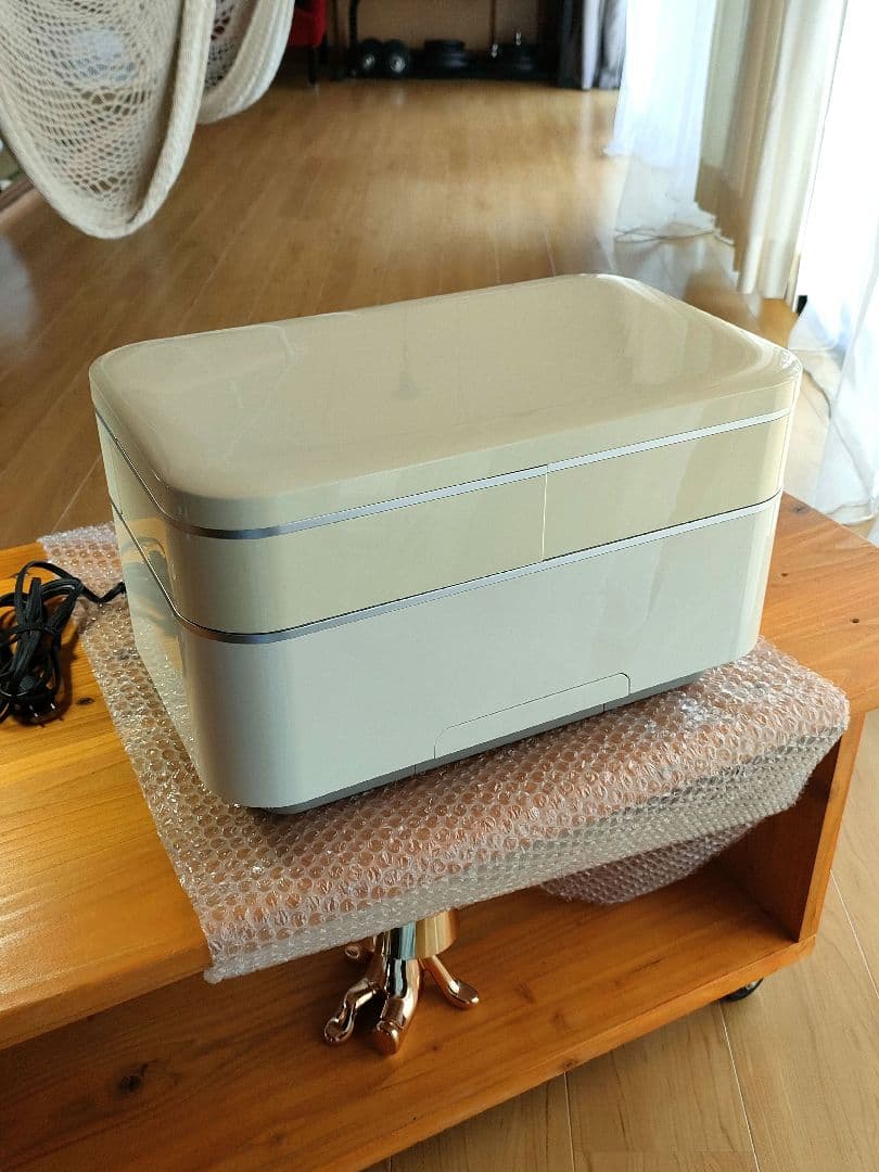 サキナ 美顔器 ホームエステ 送料込み