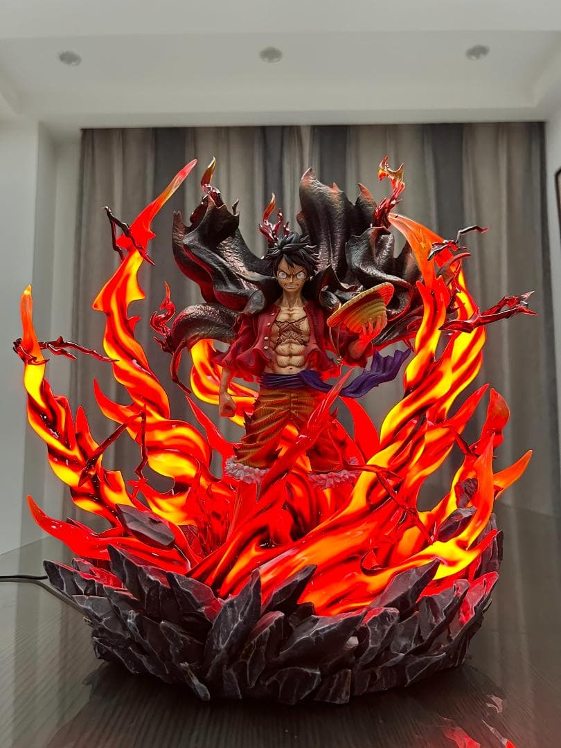 ワンピース 覇王色の覇気 新四皇 ルフィ ガレージキット フィギュア