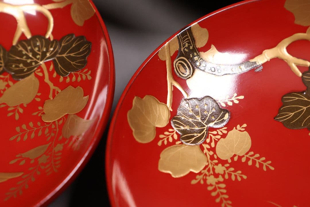 MA776】時代木製漆器 桐鳳凰・菊 金蒔絵 朱塗 引盃 五客 木製