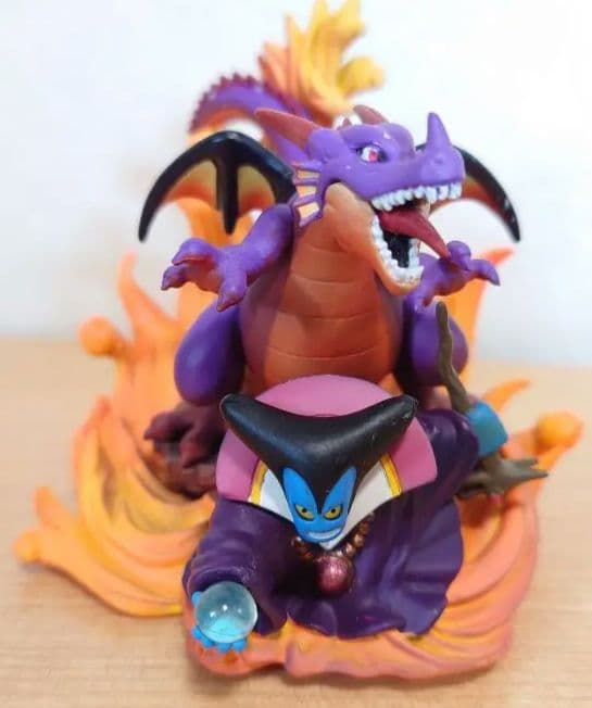 ドラクエ モンスターズギャラリー 竜王 りゅうおう - メルカリ