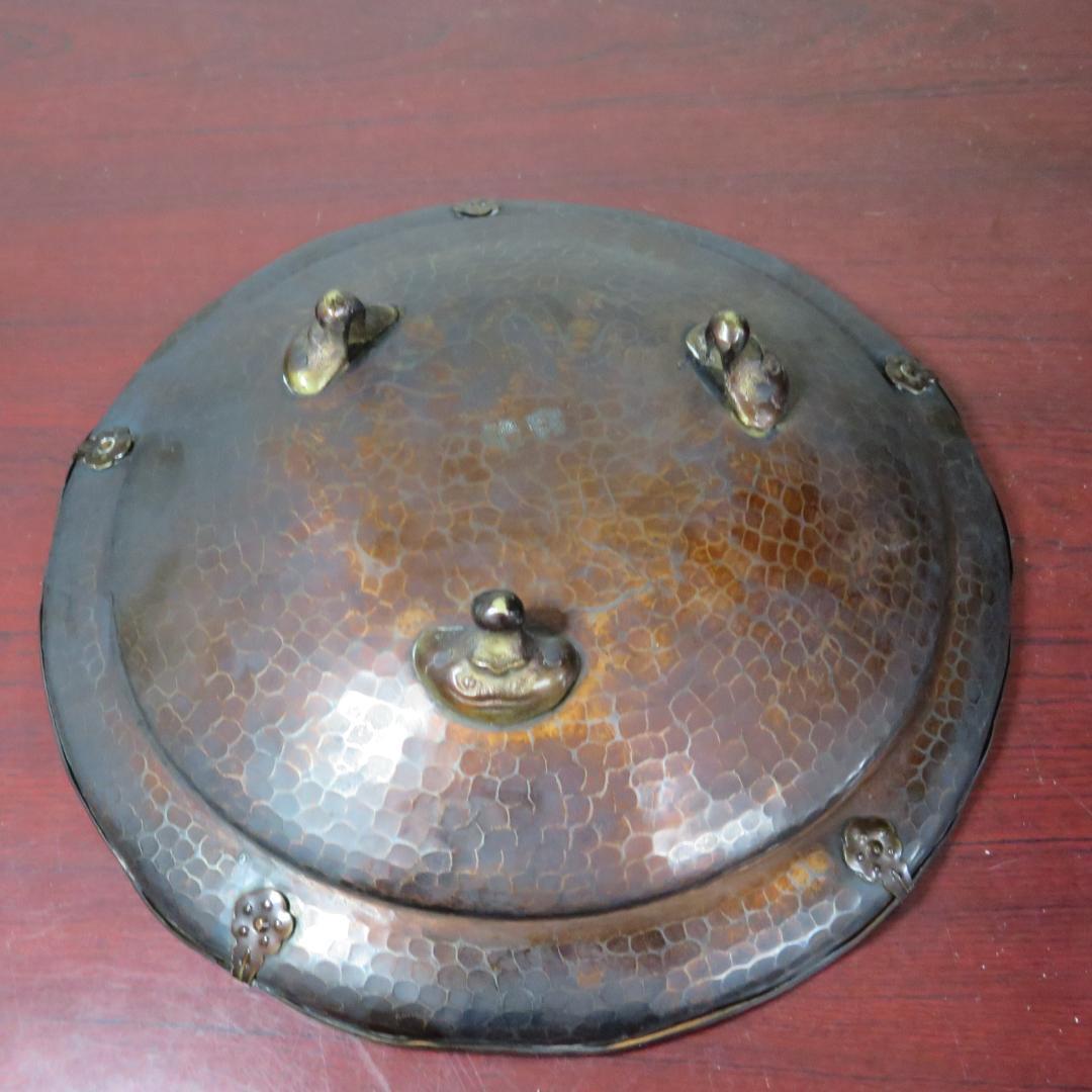 銅蟲鎚目 雲龍図三足菓子器 毛織雲龍図三足盆 菓子盆 菓子器 共箱 木箱付