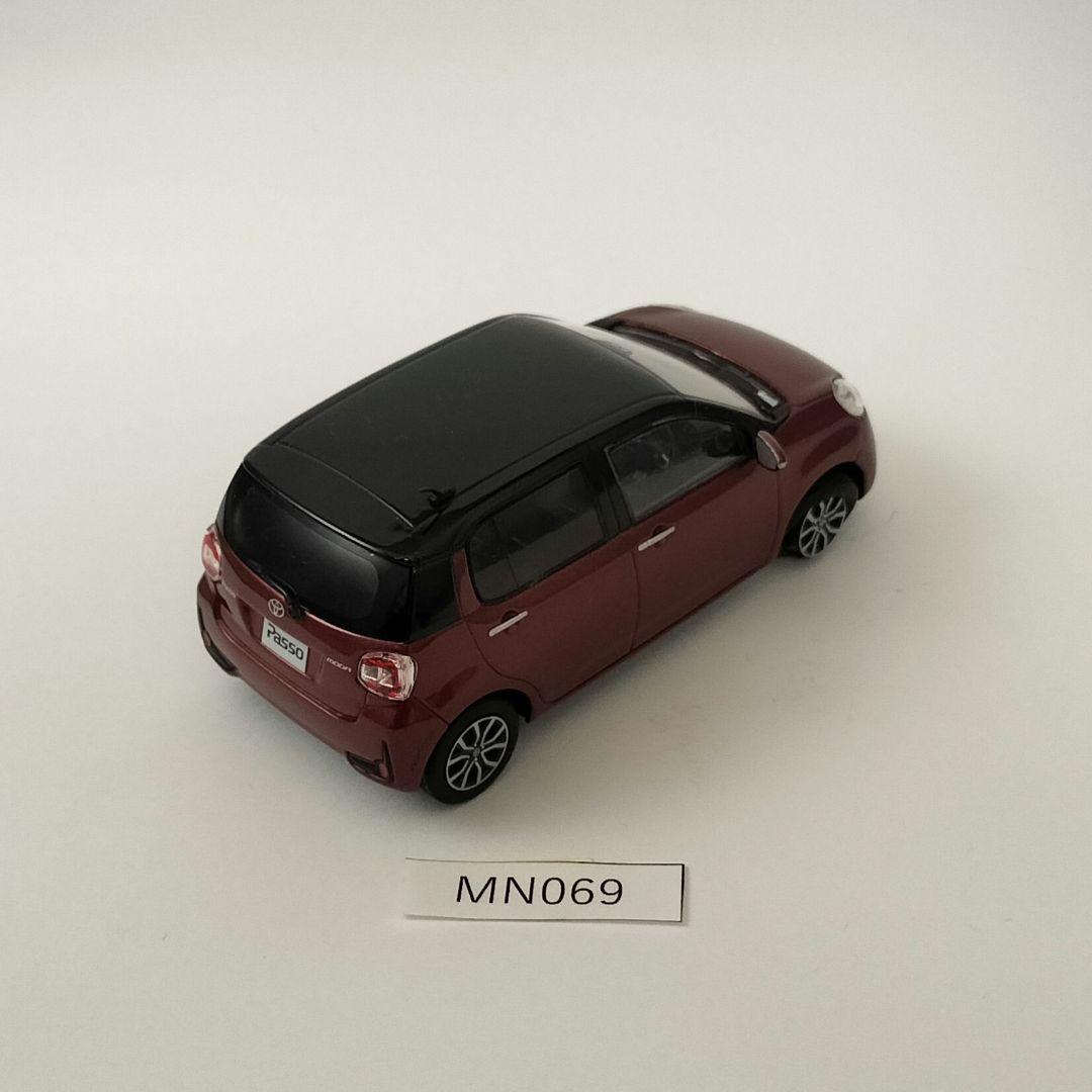 TOYOTA パッソ ミニカー 色見本 6台セット 非売品 1/30 展示用模型