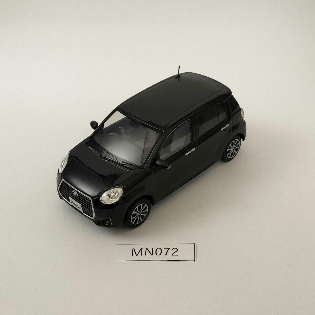 TOYOTA パッソ ミニカー 色見本 6台セット 非売品 1/30 展示用模型