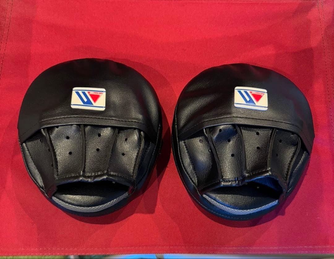 Winning パンチングミット 黒 - メルカリ