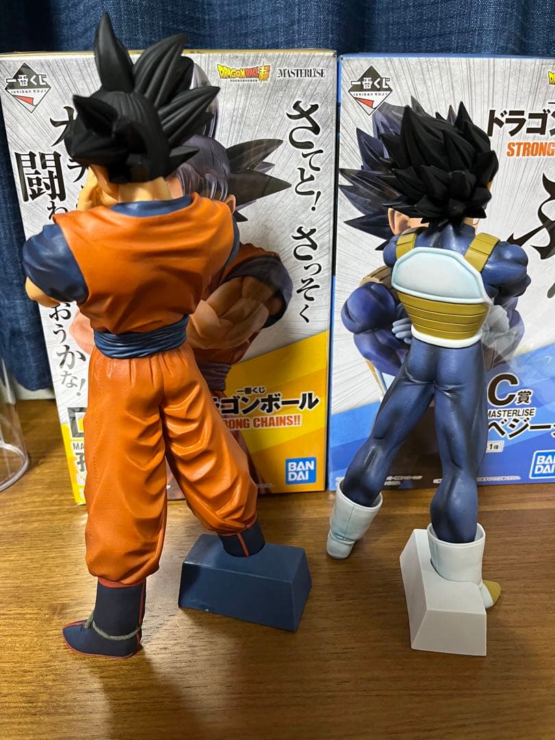 国内正規品ドラゴンボール 孫悟空 ベジータ ストロングチェインズ 2体