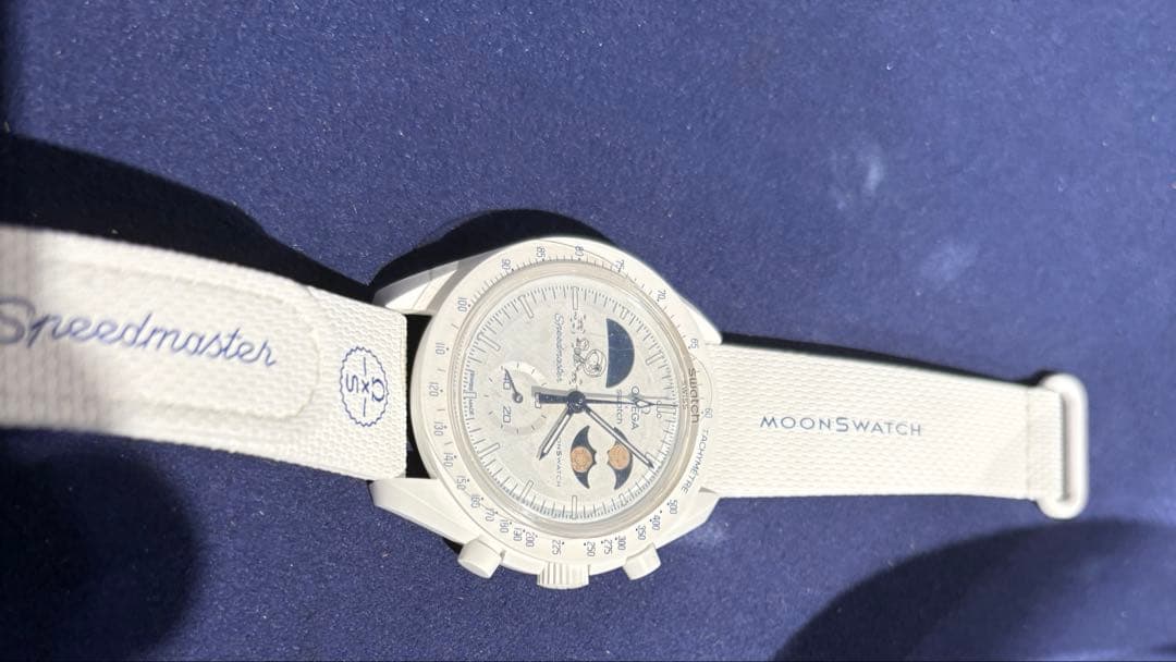 高額商品CP中限定価格　Swatch x OMEGA x Snoopy Lサイズ