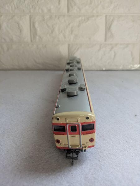 Y【ジャンク品】鉄道模型 キハ58系 特急形気動車？ 部品取り 欠品あり 　S
