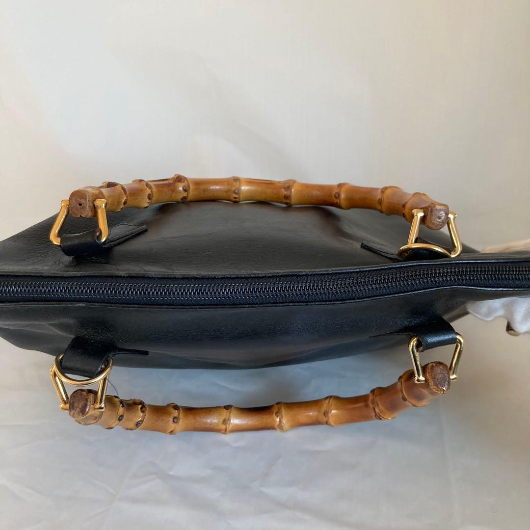GUCCIバンブーハンドル 黒レザーハンドバッグ