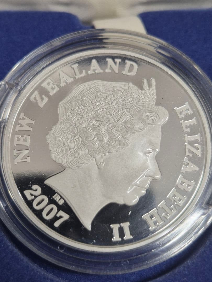ペ*ノ様 2007年 ニュージーランド 1ドル プルーフ銀貨 1オンス