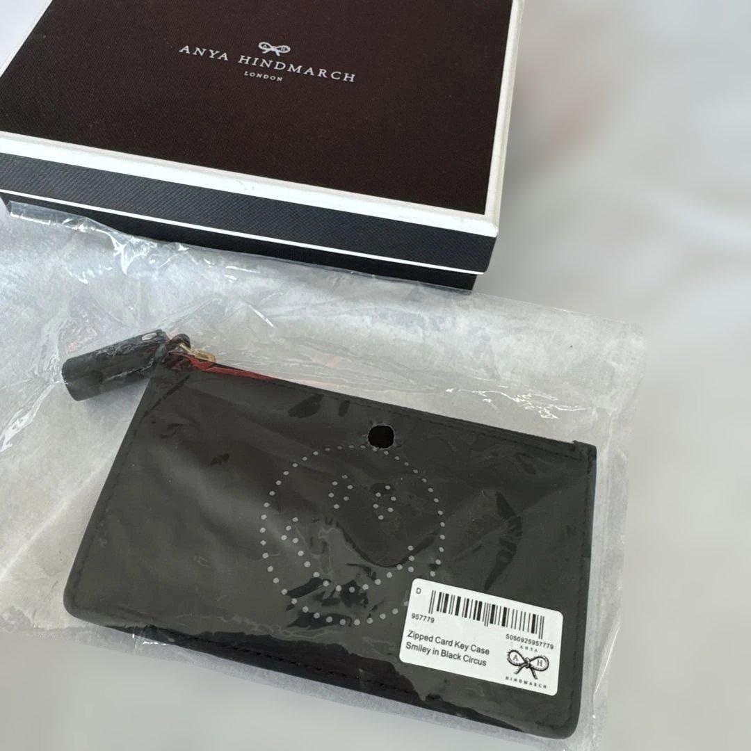 ANYA HINDMARCHフラグメントケース 【新品未使用】ブラック